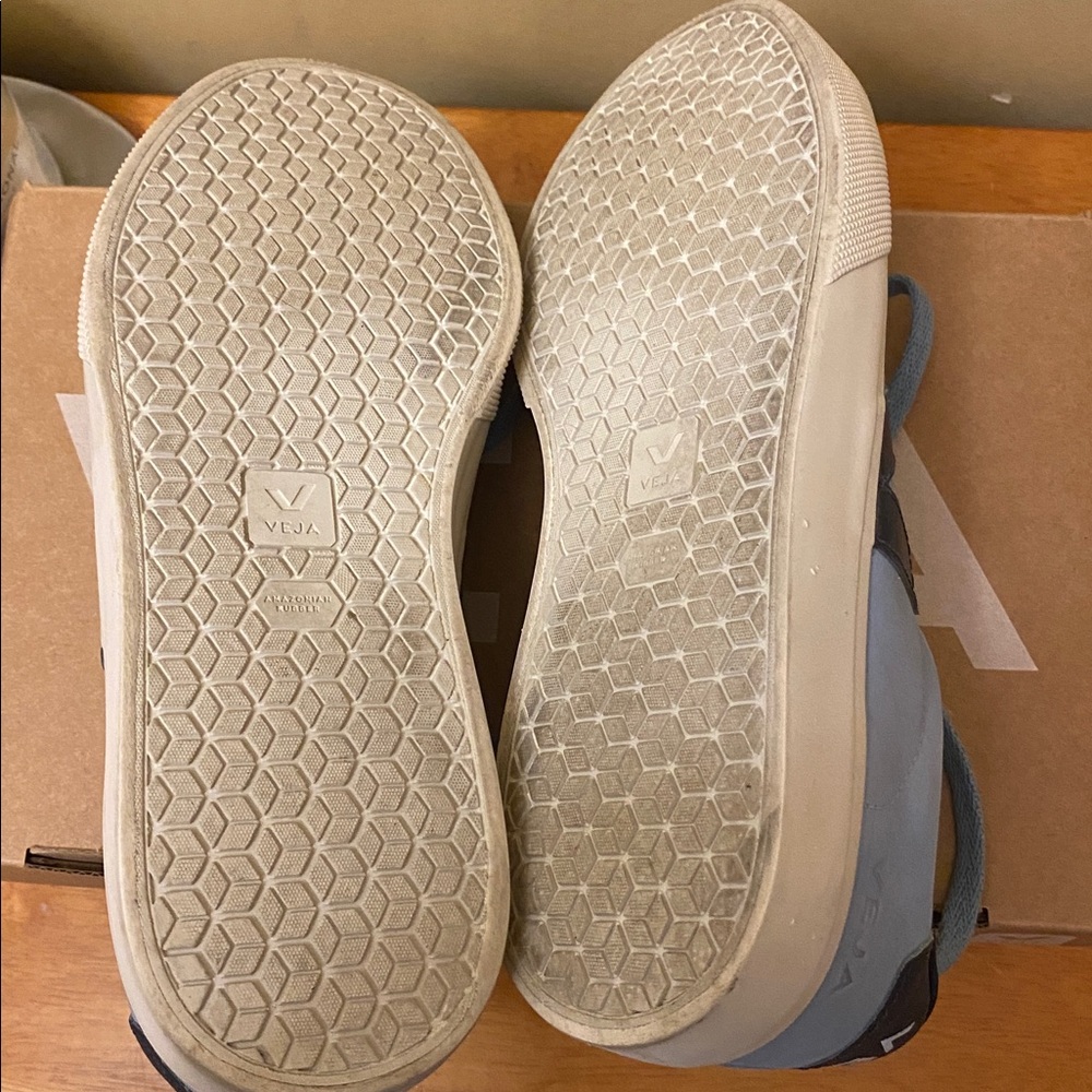 Women’s Veja Blue Nubuck Campo size 8 Sneaker - Picture 10 of 11